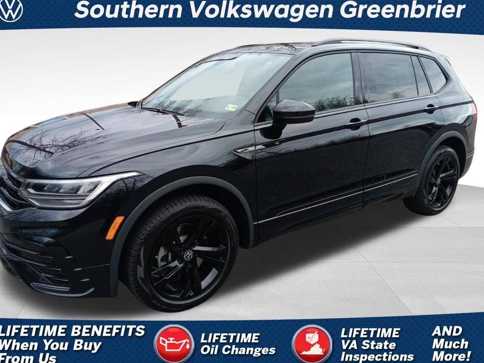 VOLKSWAGEN TIGUAN 4MOTION 2024 3VV8B7AX3RM067351 image